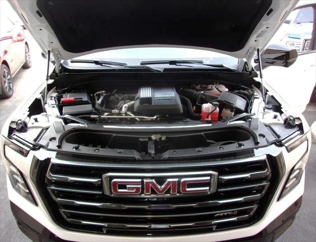 2026 GMC Yukon XL 4WD AT4