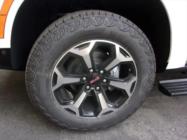 2026 GMC Yukon XL 4WD AT4