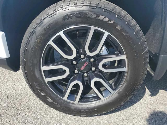 2026 GMC Sierra 1500 Crew Cab, Short Bed, AT4, 4WD