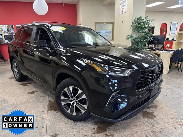 2023 Toyota Highlander XLE for sale in Batavia, NY