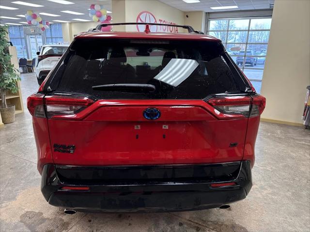 2024 Toyota RAV4 Prime SE