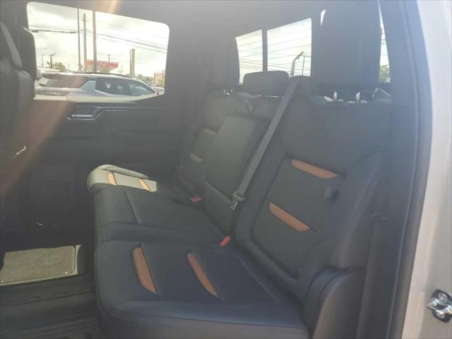 2026 GMC Sierra 1500 Crew Cab, Standard Bed, AT4, 4WD