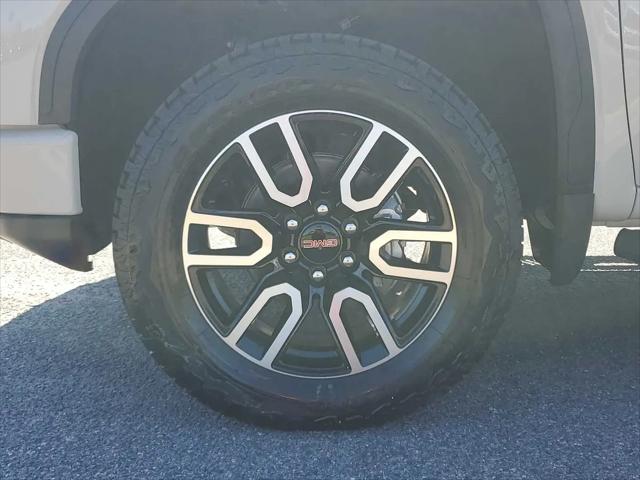 2026 GMC Sierra 1500 Crew Cab, Short Bed, AT4, 4WD