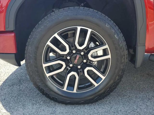 2026 GMC Sierra 1500 Crew Cab, Standard Bed, AT4, 4WD