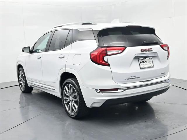 2023 GMC Terrain AWD Denali