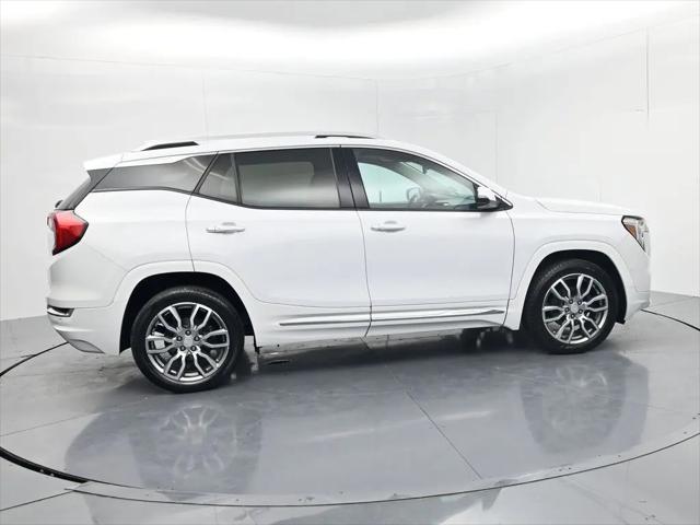 2023 GMC Terrain AWD Denali