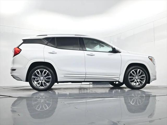 2023 GMC Terrain AWD Denali