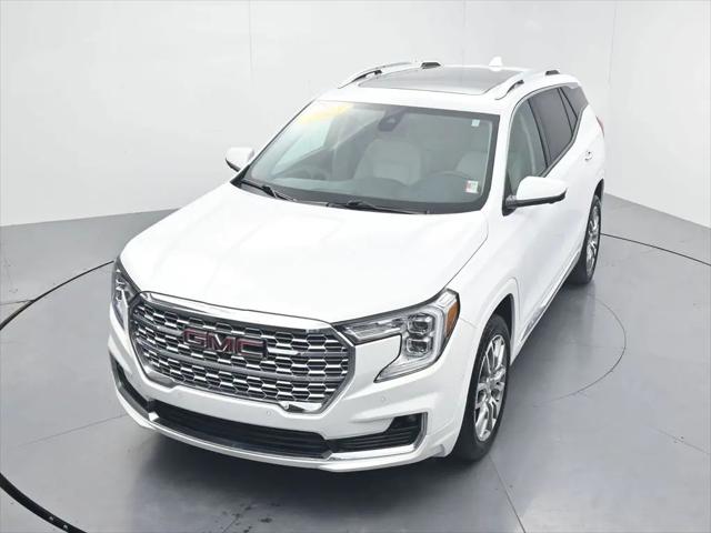 2023 GMC Terrain AWD Denali