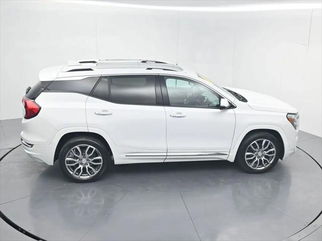 2023 GMC Terrain AWD Denali