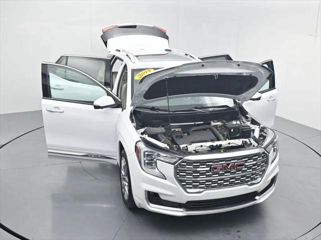 2023 GMC Terrain AWD Denali