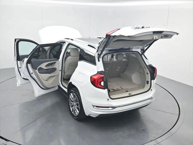 2023 GMC Terrain AWD Denali