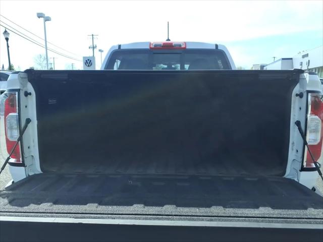 2021 GMC Canyon 4WD Crew Cab Short Box AT4 - Cloth