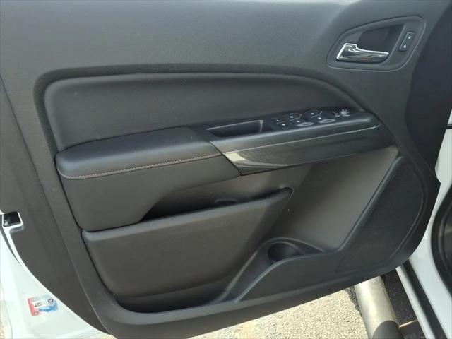 2021 GMC Canyon 4WD Crew Cab Short Box AT4 - Cloth