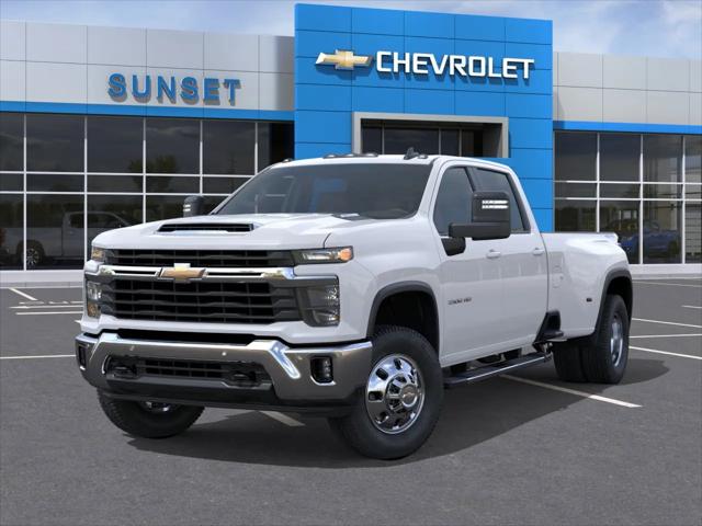 2026 Chevrolet Silverado 3500HD Crew Cab, Long Bed, LT Dual Rear Wheel, RWD