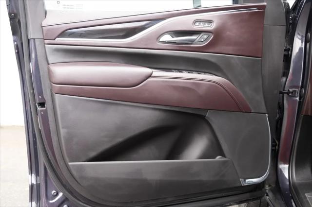2023 Cadillac Escalade Sport Platinum