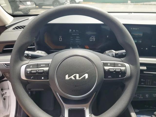 2026 Kia K5 LXS FWD