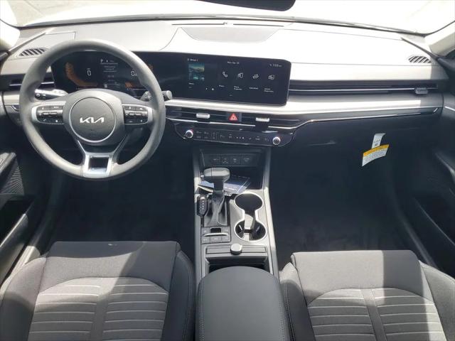 2026 Kia K5 LXS FWD
