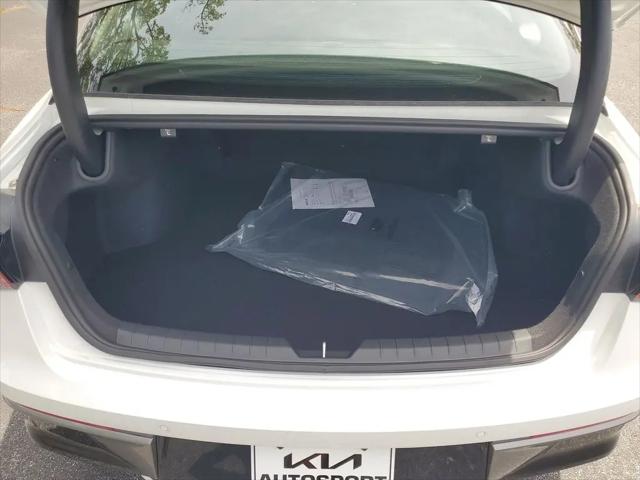 2026 Kia K5 LXS FWD