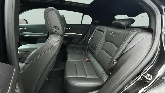 2023 Cadillac XT4 AWD Premium Luxury