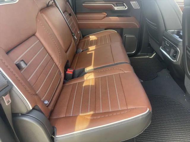2026 GMC Sierra 2500HD Crew Cab, Standard Bed, Denali Ultimate, 4WD