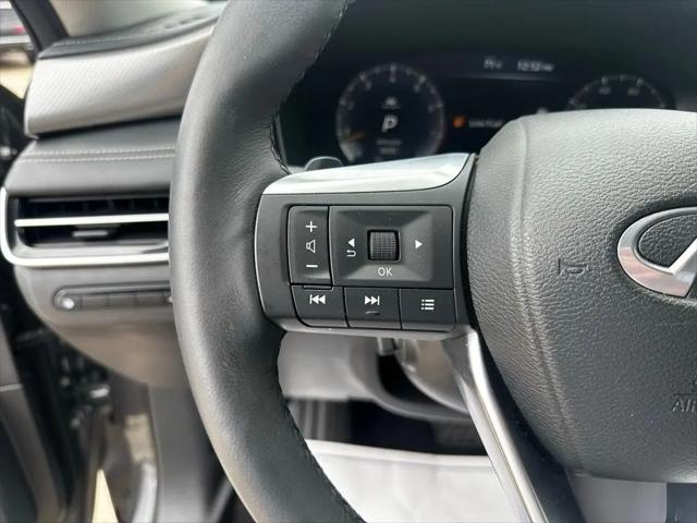 2023 INFINITI QX60 LUXE AWD