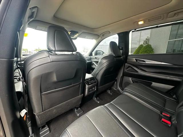2023 INFINITI QX60 LUXE AWD