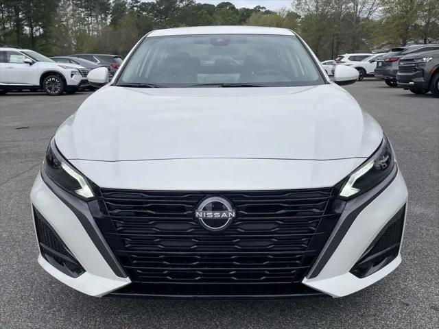 2026 Nissan Altima SV FWD