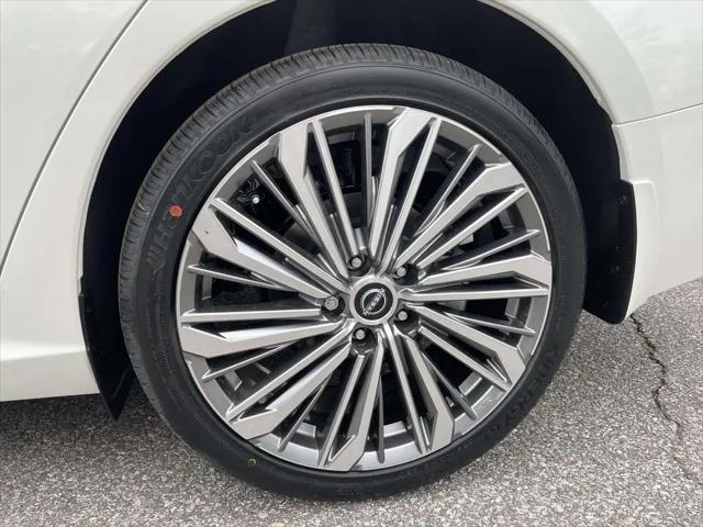 2026 Nissan Altima SV FWD