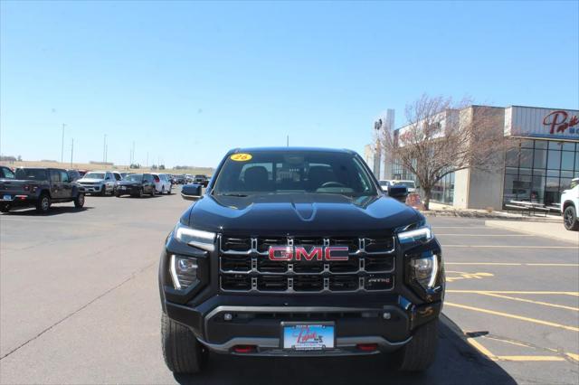 2026 GMC Canyon AT4, 4WD