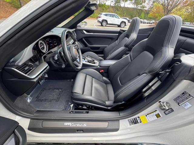 2022 Porsche 911 Turbo S Cabriolet