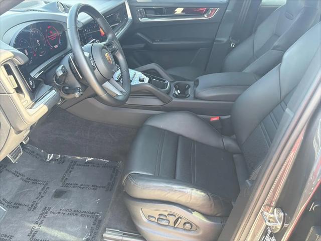 2024 Porsche Cayenne E-Hybrid S