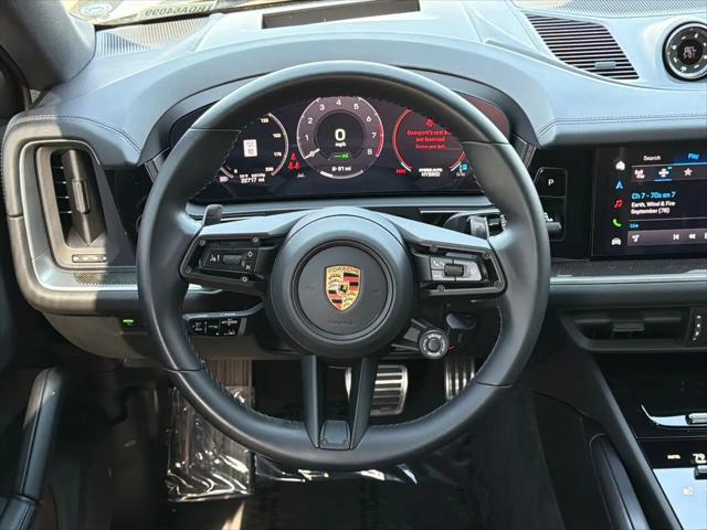 2024 Porsche Cayenne E-Hybrid S