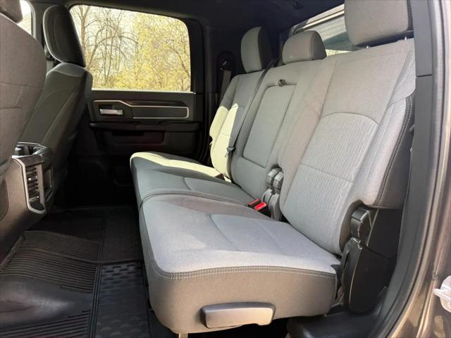 2022 Ram 3500 Big Horn Mega Cab 4x4 6'4" Box