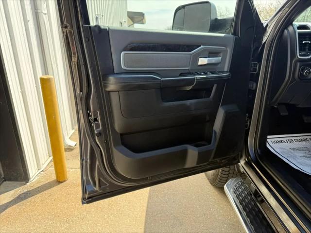 2022 Ram 3500 Big Horn Mega Cab 4x4 6'4" Box