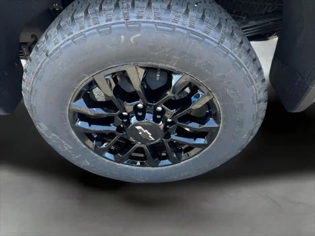 2026 Chevrolet Silverado 2500HD Crew Cab, Standard Bed, LT, 4WD