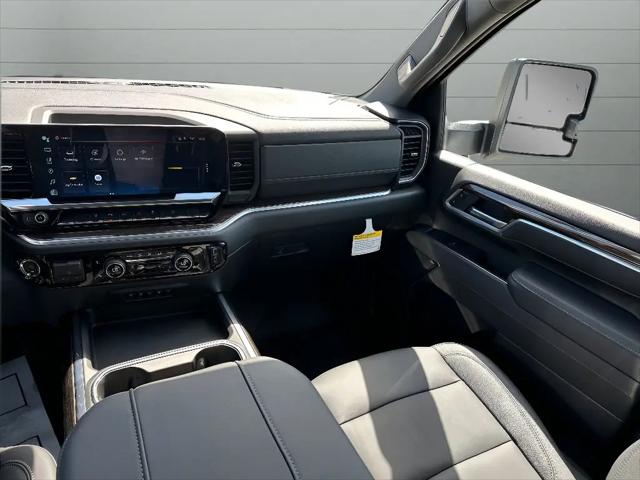 2026 Chevrolet Silverado 2500HD Crew Cab, Standard Bed, LT, 4WD