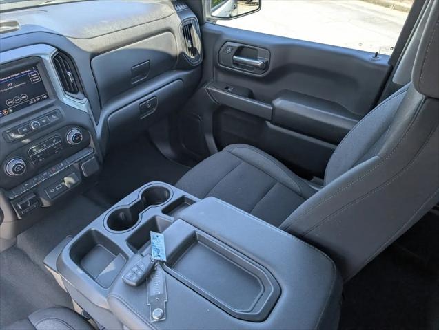 2025 Chevrolet Silverado 1500 4WD Double Cab Standard Bed Custom