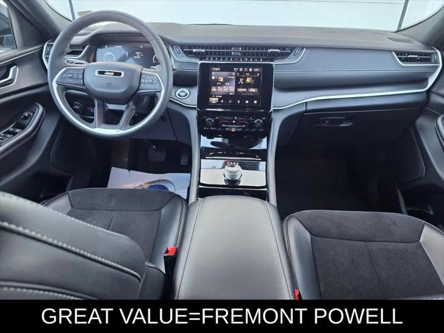 2023 Jeep Grand Cherokee L Altitude 4x4