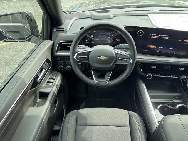 2026 Chevrolet Suburban LS, 4WD