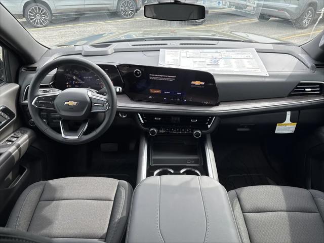 2026 Chevrolet Suburban LS, 4WD