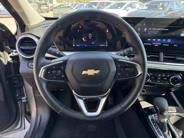 2025 Chevrolet Trax FWD LT