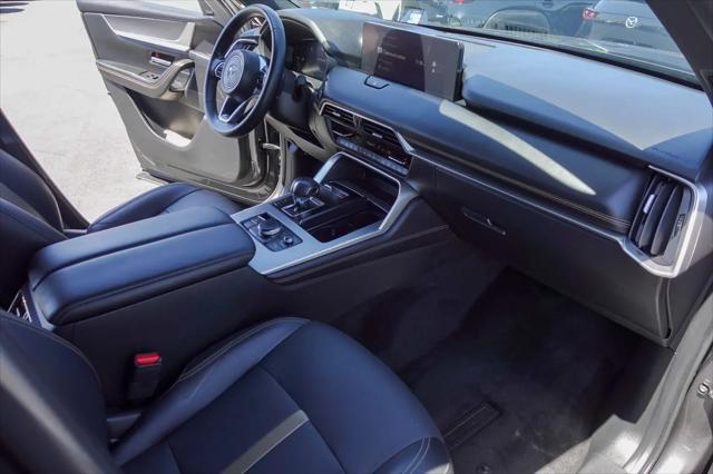 2024 Mazda X-90 Premium Plus