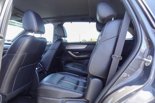 2024 Mazda X-90 Premium Plus