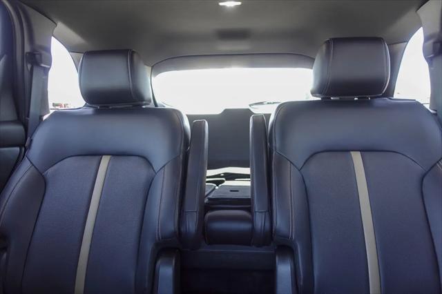 2024 Mazda X-90 Premium Plus
