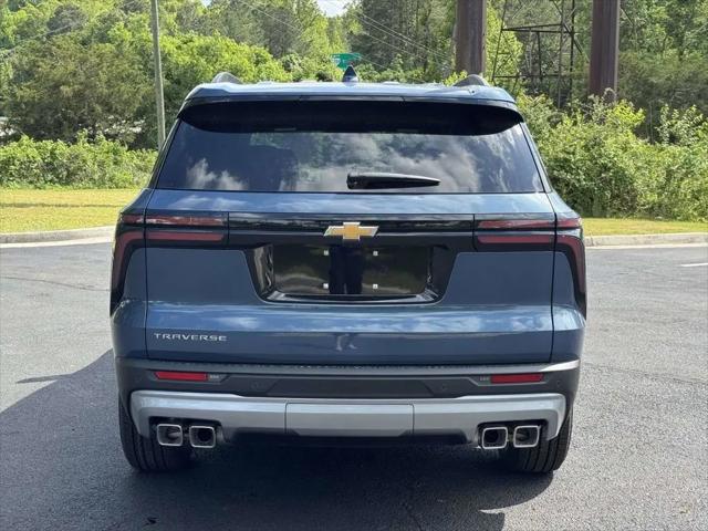 2026 Chevrolet Traverse FWD LT