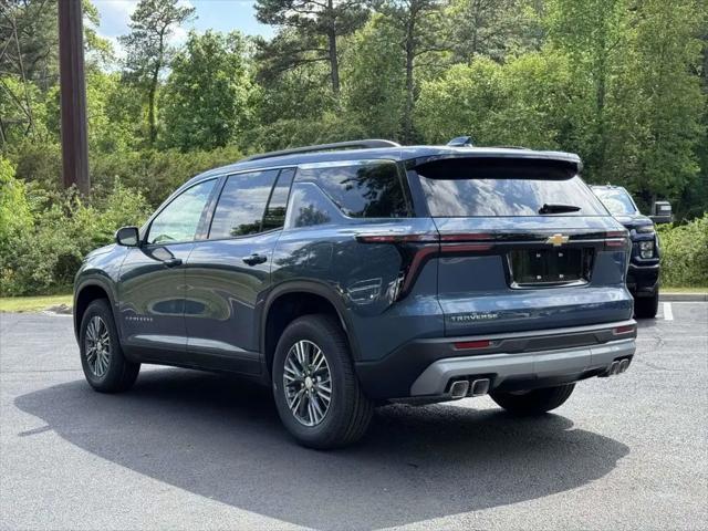2026 Chevrolet Traverse FWD LT