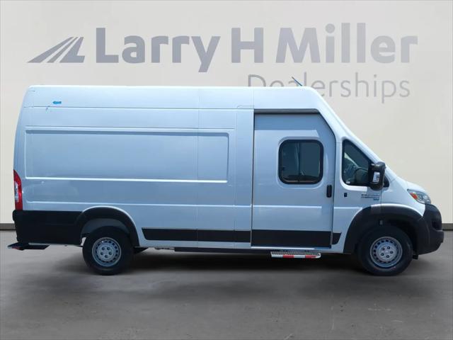 2024 Ram ProMaster Tradesman