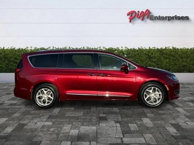 2020 Chrysler Pacifica Touring L