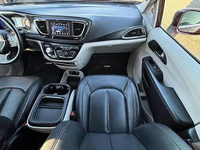 2020 Chrysler Pacifica Touring L