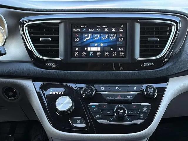 2020 Chrysler Pacifica Touring L